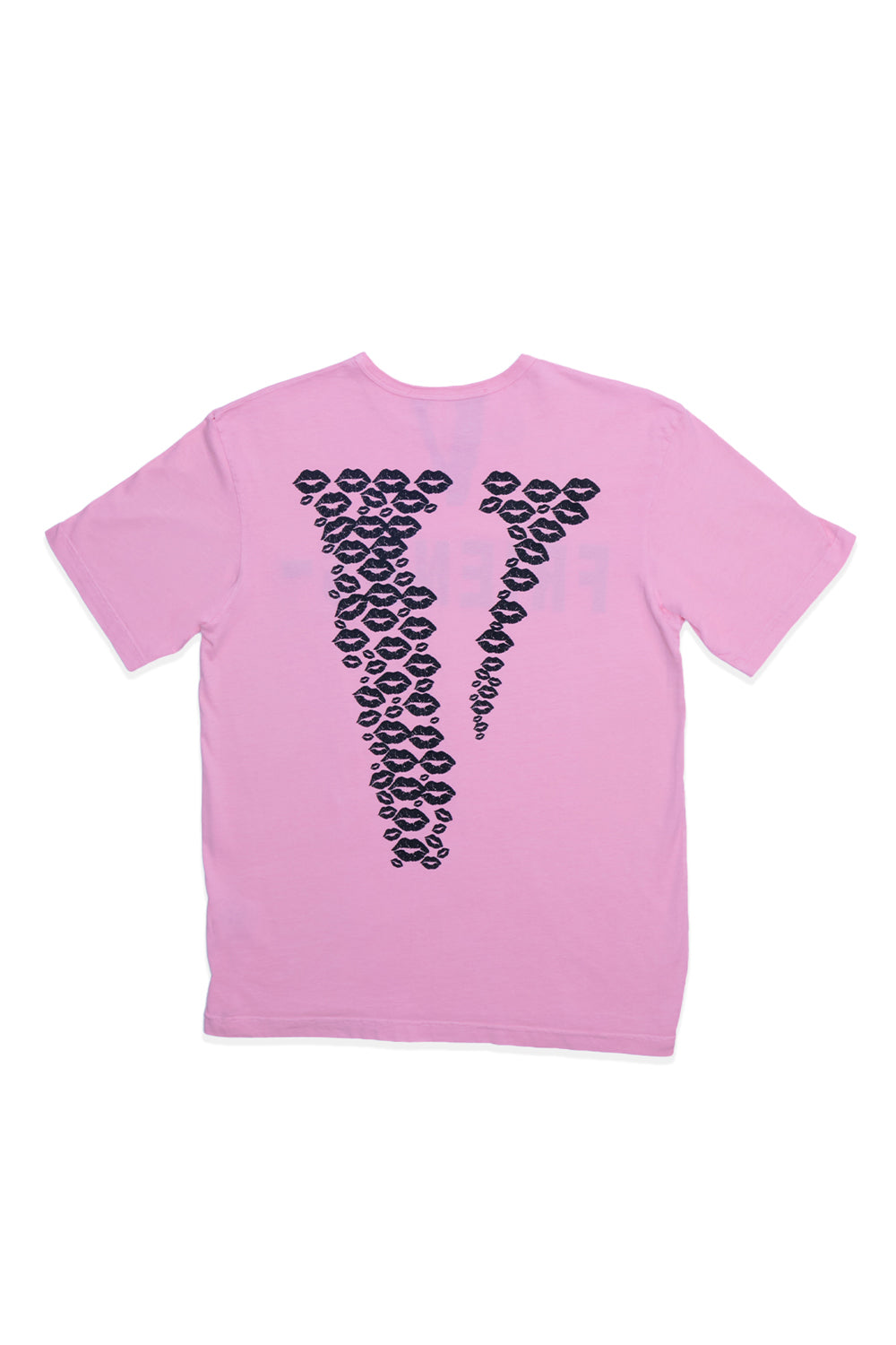 BLACK LIPSTICK FRIENDS- EMBROIDERED T-SHIRT (pink)